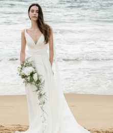 Sexy Long Chiffon V-Neck Beach Wedding Dresses With Ribbon Sheath Spagehtti Pleated Vestido de novia Zipper Back Sweep Train Bridal Gowns for Women
