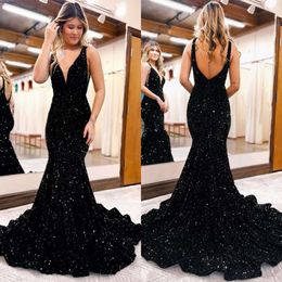 V Sexiga klänningar Backless Prom Black Neck Sequin Party Aftonklänningar Veck Mermaid Formell lång speciell OCN -klänning