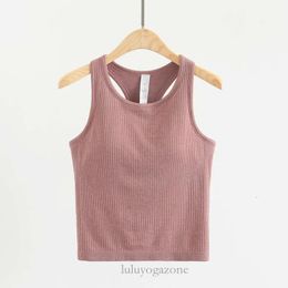 LL Racerback Yoga Women Fiess Summer Summer Sports Vest Treptable Cami Sports Dorts Slim مضلع سترة جيم محصول بنيت في أعلى حمالة الصدر