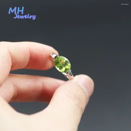 Cluster Rings MH S925 Silver Natural Peridot Stone Retro Elegant Classics Birthday Gift Year's Girl For Women Fine Jewellery Femme
