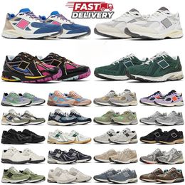 Men 9060 Shoes 1906r 990 v3 running shoes women Casual Shoes 1906 designer sneakers Protection Pack black white green sea salt Grey Navy Olive outdoor sports trainers