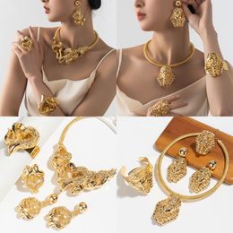 New process copper jewelry set 5-piece exaggerated high-end jewelry set Gold necklace set light weight novel style