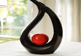 Modern Water Shaped Ceramic Vase for Home Decor Tabletop Vase Creative home furnishings 1868424