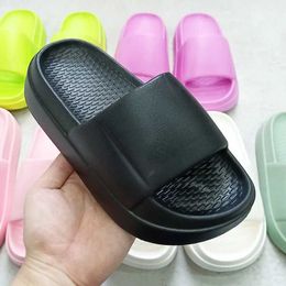 Slippers 2024 New Thick Sole EVA Fashion Simple Home Platform Anti Slip Womens Outward Elevated High Summer H240430