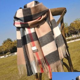 Scarves 2023 Designer Cashmere Scarf Winter Women And Men Long Quality Headband Fashion Classic Printed Cheque Big Plaid Shawls Drop De Dh39U