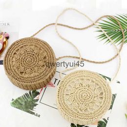 Shoulder Bags New round iron frame ook flower straw bag casual soulder Crossbody paper rope woven beac messengerH2421