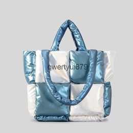 Shoulder Bags Handbags Fasion Pawork Plaid Padded Women andbags Soft Puffy Quilted Soulder Casual Nylon Tote Bag Winter Sopper Purse 2023H2421