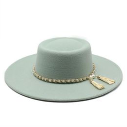 Summer Simple Solid Colour Wool Felt Jazz Fedora Hats with Chain Men Women Wide Brim Panama Trilby Cap Autumn winter227T