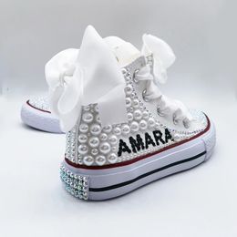 Nome personalizado design crianças sapatos para menina comunhão festa de aniversário lona dollbling artesanal bling arco-íris pérolas tênis 240126