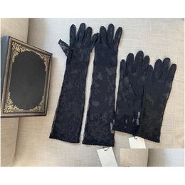 Five Fingers Gloves Black Tle Gloves For Women Designer Ladies Letters Print Embroidered Lace Driving Mittens Ins Fashion Thin Party 2 Dhxmv