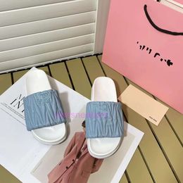 designer slides sandals miuimiui slippers early summer M-button flat bottomed slippers for women to wear fashionable line slippers with square toe anti slip