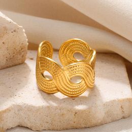 Cluster Rings GATTVICT Stainless Steel Ring For Women Men 18K Gold Color Intersect Wide Jewelry Hippie Punk Open Party Gift 2024 In