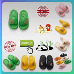 Flat Little Bear sliders slides sandals slippers for men women anti slip wear Light weight breathable Low cut super soft Fashion Hot unisex Pool Size 35-46