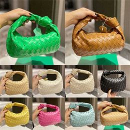Chic Top Quality Shoulder Bags Small Knitted Bag Women Weave Designer Handbag Lady Hobo Knit Tote Bag Crossbody Wallet 231005