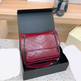 Sell y-letter Designer Messenger Bag Women Chain Shoulder Bags leather Luxurys Handbag Female Crossbody Bags Purses 230715