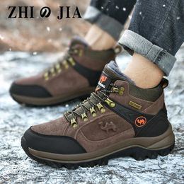 2023 Autumn Early Winter Mens Boots Men Outdoor Waterproof Hiking Shoes Work Shoes Man Soft Ankle Boots Men Sneakers Spring 240126