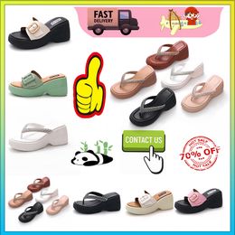 Designer Casual Platform High rise thick soled PVC slippers man weight wear resistant Leather rubber soft soles sandals Flat Summer Beach Slipper