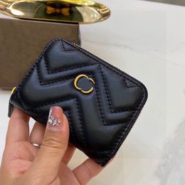 Top Luxury men wallet Designer Card holder Women Fashion Bag Leather purse Luxury Business Card Case Comes crossbody bag coin wallets CHD2401313-25