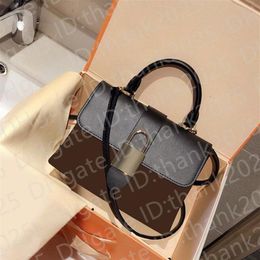 New style High Quality Genuine Leather LOCKY BB presbyopia Totes lock postman bag portable female handbag Shoulder Bags handbags308L