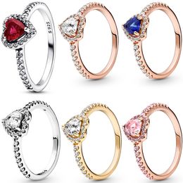 O novo anel de prata esterlina 925 em formato de coração é uma combinação perfeita para mulheres luxuosas e de nicho, tornando-o o melhor presente para meninas