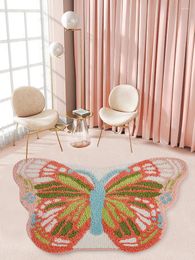 Carpets Pink Butterfly Tufted Rug For Bedroom Living Room Art Aesthetic Fluffy Area Cute Bath Mat Nonslip Home Decor