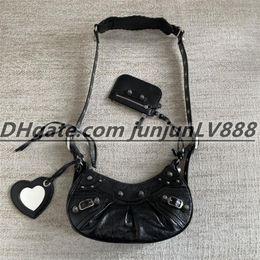 5A Top women's locomotive bag comes with true Pickup bag Fashion women's handbag Designer women's handbags shoulder196s