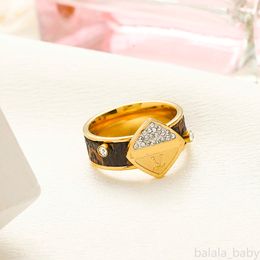 Fashion Jewelry Designer Rings 18K Gold Plated Love Ring Women Ring Luxury Accessories