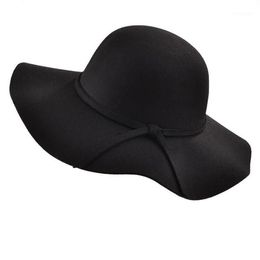 2020 simple Vintage Retro Kids Child Girl Hats Fedora wool Felt Crushable Wide Brim Cloche Floppy Sun Parent-child Beach Cap1349Q