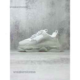 Track 2024 Sneakers 3XL Mens Shoes Designer Triple S Sport Paris Crystal Outdoor Thick Sole Heightening Women's Sneaker Men's Couple 3D9I