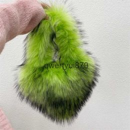 Shoulder Bags Fasion Faux Raccoon Fur earts Sape Women andbag Designer Soft Plus Soulder Luxury Small Tote Fluffy Femame Purse 2023H2421