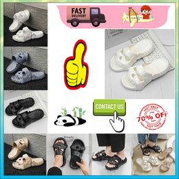 Designer Casual Platform Skeleton Head Funny One word Drag slippers summer sliders men women rainbow sandals sandals soft thick cushion slipper cloud slide