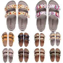 High Quality Cowhide Sandal Candy Beach dad Sandals Colour Flats Shoes Designer Outdoor Luxury Slipper Women's Flat Bottom Comfort sandal