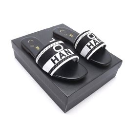 Fashion Sandal Mens chanells slippers Luxurys Designer Womens Mule Slippers New Flat Sliders Black White Walk Casual Shoes Sandale Slide Summer Pool Gift Loafer