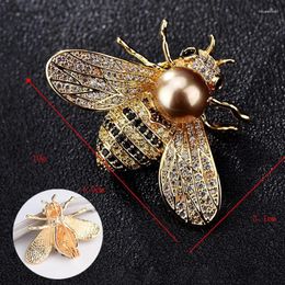 Brooches 1PC Insect Series Brooch Women Delicate Little Bee Crystal Rhinestone Pin Jewellery Gifts For Girl 2024