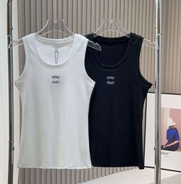 Designer T Shirt Women Cropped Top T Shirts Tank Anagram Regular Cotton Jersey Camis Female Tees Embroidery Knitwear For Sport Yoga Top Simple Vest Loewe Tank Top