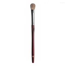 Makeup Brushes N107 Professional Handmade Brush Soft Red Squirrel Goat Hair Large Eye Shadow Sandalwood Handle Make Up