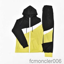 Mens Designer Hooded Tracksuits Print Street Leisure Pullover Sweatshirts Dyed Cleaning Up Stock to 90% Discount Not Able Refund Clean Men Clothes DV8R