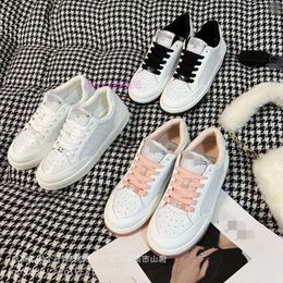 designer chaneles shoes 2024 Panda Shoes Fashion Lace Little Shoes Thick Sole Cookie Shoes Casual Board Shoes Single Shoes K8DP