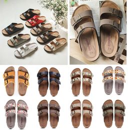 Sandals Women Designer slides chypre slippers Shearling leather Canvas slide fuzzy Plush slipper Orange Red Luxury womens Summer winter sandal shoes