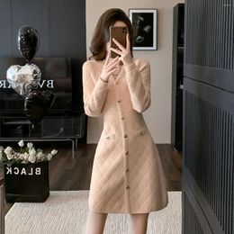 Casual Dresses France Small Fragrant Pink Argyle Knitted Dress Fall Winter Women V Neck Buttons Deco Woollen Ladies Office Sweater Vestidos