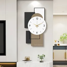 Wall Clocks Wooden Home Clock Decoration Hand Gift Unique Art Round Modern Black White Bedroom Reloj Pared Decor
