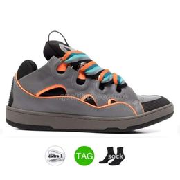 Luxury Designer Casual Shoes Extraordinary Leather Curb Emed Mens Women Hightop Calfskin Rubber Nappa Platformsole Shoe Lav Trainers Sneakers Shoes 457