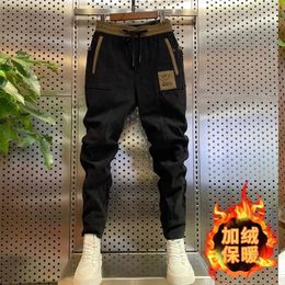 Man Corduroy Sweatpants Autumn Winter Small Feet Harem Joggers Streetwear Casual Fleece Pants Plus Size Fashion Trousers 240130