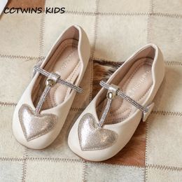 Girls Princess Shoes Spring Fashion Mary Jane Dress Toddler Shoes Baby Kids Flats Glitter Heart Brand Rhinestone Soft Sole 240129