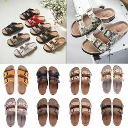 Womens Mens Macaron embossed slides rubber sandals famous designer women Platform Sandals for women Slide Luxury designer Wedges sandals flip flops