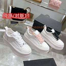 designer women chaneles shoes Thick sole biscuit shoes for women autumn summer popular leather lace breathable shoes casual board shoes