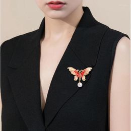 Brooches Exquisite Red Butterfly Enamel For Women Cardigan Suit Clothing Accessories Insect Pearl Pendent Brooch Pin Party Gifts