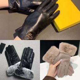 Designer Gloves Leather men Fashion Womens Five Fingers Gloves winter warm Touch Screen Sheepskin C3hM#