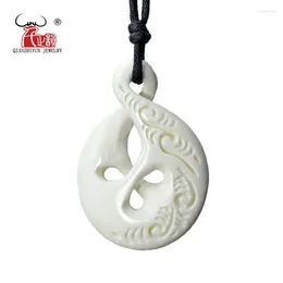 Pendant Necklaces GX012 Zealand Maori Yak Bone Infinity Handmade Carving Decorative Pattern Jewellery Tribes Totem Twisted