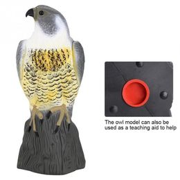 Fake Prowler Owl Scarecrow Predator Decoy Pest Bird Repeller Can Move Wings Scare Away Birds Garden Decor Y200106314i